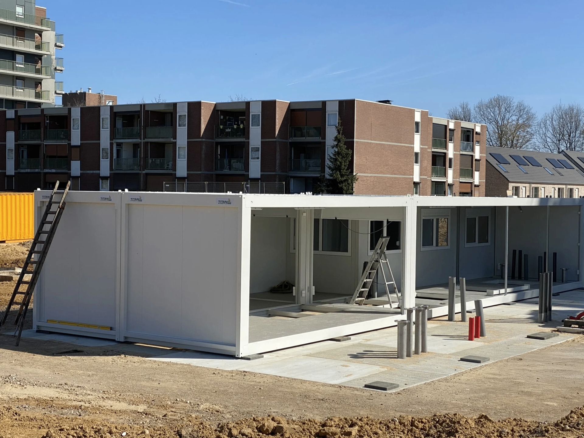 Modulair kantoorcomplex met refter in Wallonië — foto 1