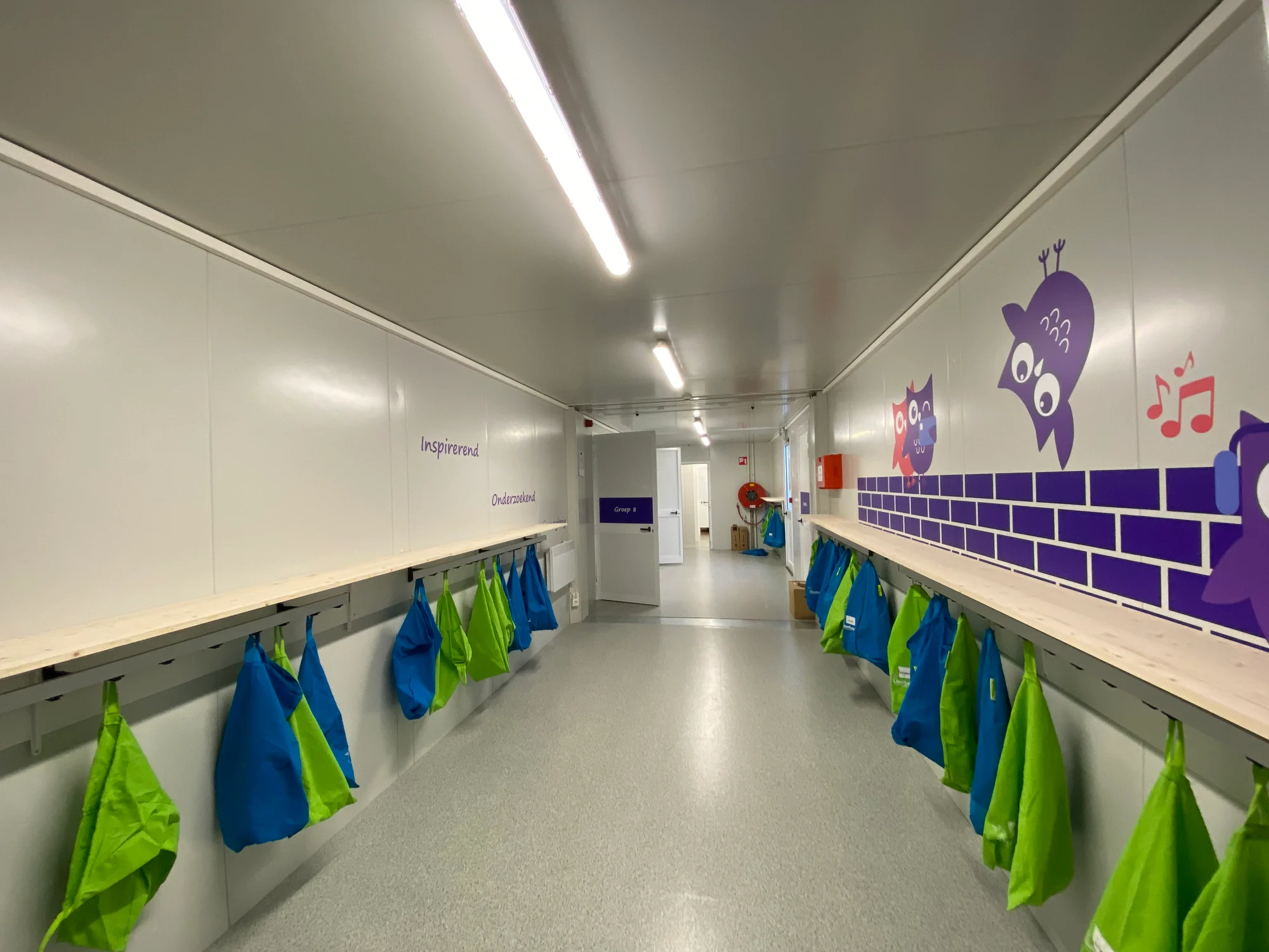 Modulaire klaslokalen voor een school in Nederland — foto 1