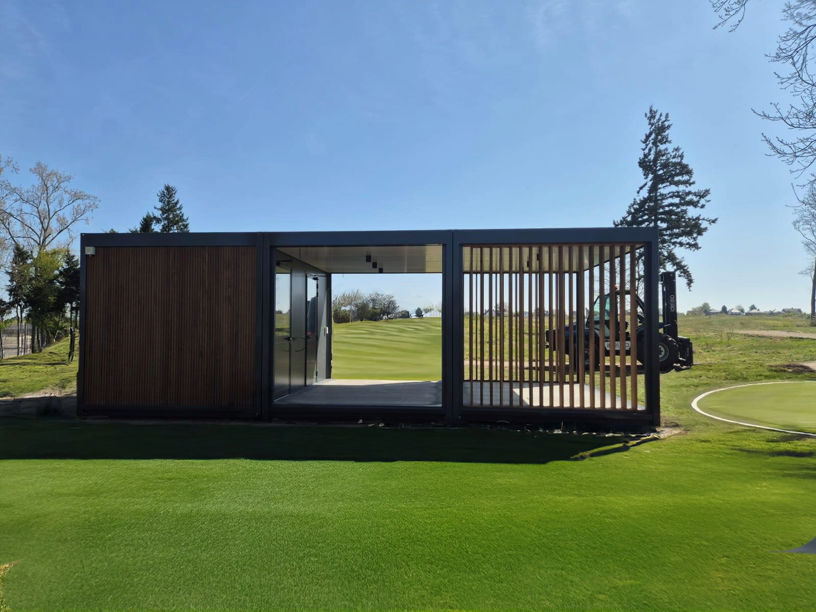 Ontspanningsunits met thermoayous hout op prestigieuze golfclub in Brussel — foto 2